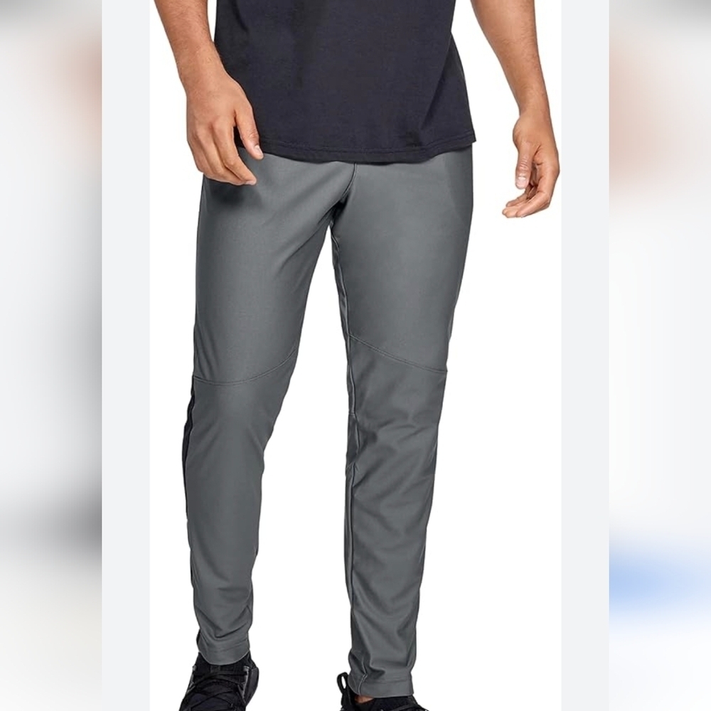 Under Armour Men's Charcoal Joggers, Zipper Ankle Size XL New With Tags